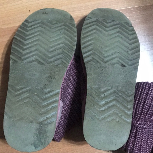 UGG Raspberry Classic Cardy Knit Boot - Picture 10 of 11